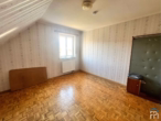 Schlafzimmer 1 - Herrlich zentral wohnen: Einfamilienhaus in Kelheim mit zusätzlichem Bauplatz für EFH