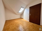 Zimmer 2, 1.OG - Großzügige 3-Zimmer-Etagenwohnung in Kelheim – Komfortabel & Gut Modernisiert